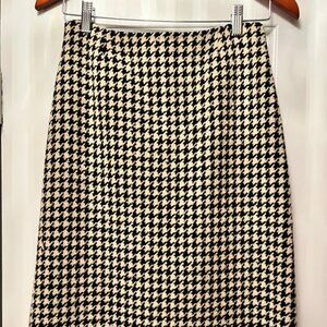 Vintage Timeless Classic J.Crew Wool Houndstooth Skirt